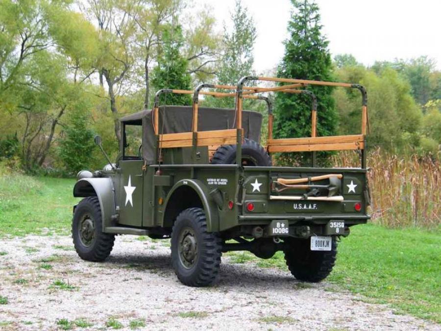  Dodge M37 Military Truck 1951 года  (фото 8 из 10)